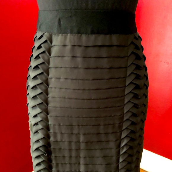 Pencil Skirt with Intricate Design - Picture 3 of 11